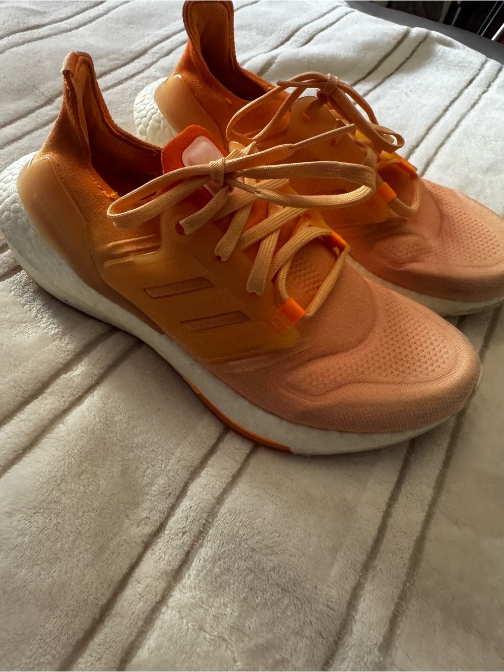 Women’s Orange Gradient Running Sneakers